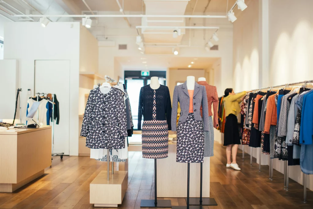 Architecte commerce magasin de pre?t a? porter